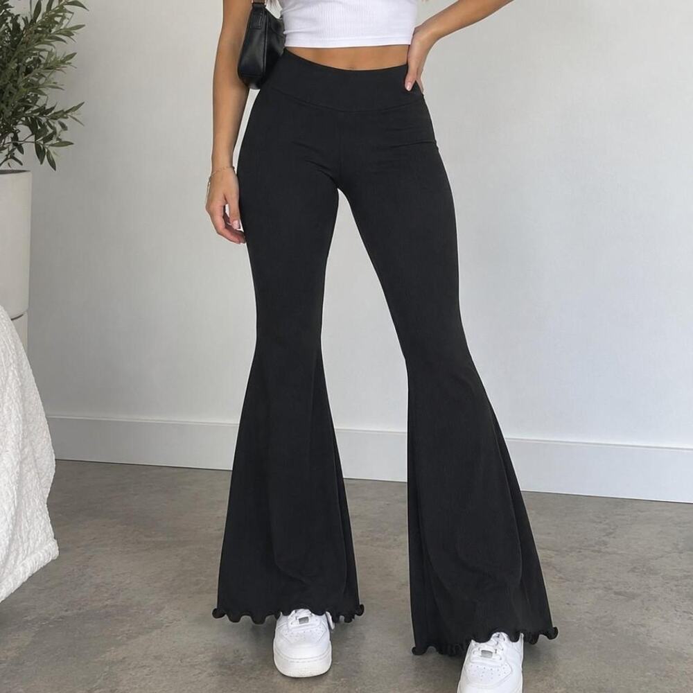 No boundairs black flare leggings